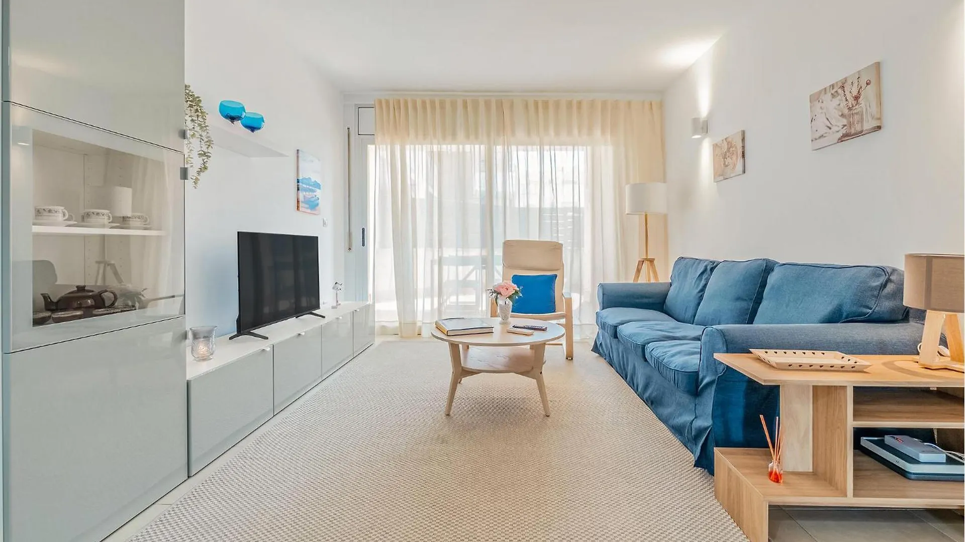 Beautiful Apartment In La Rapita With Kitchen Sant Carles De La Rapita 0*,  Spain
