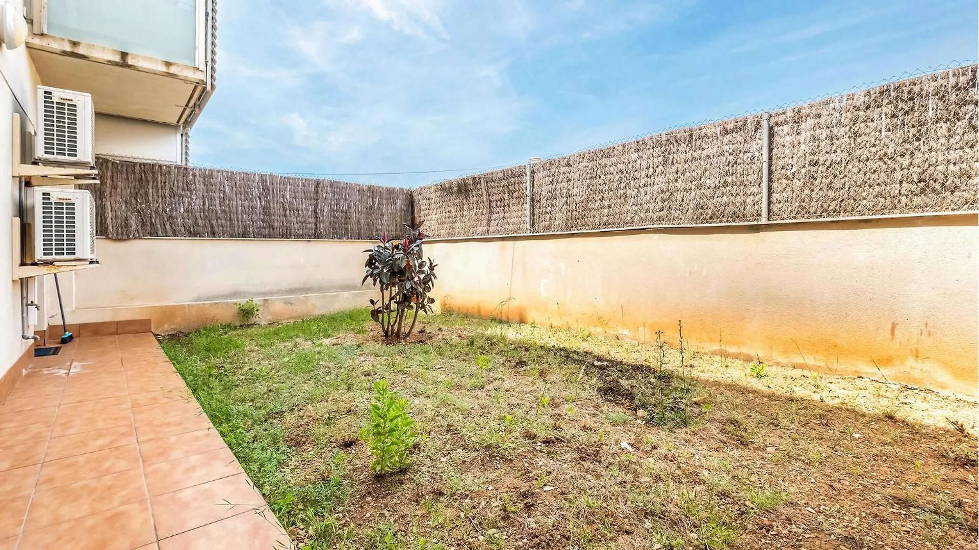 Beautiful Apartment In La Rapita With Kitchen Sant Carles De La Rapita Spain